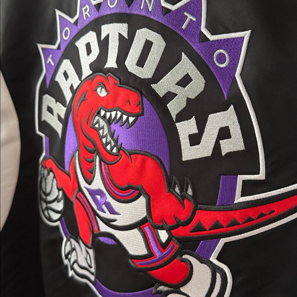 Mitchell & Ness Bomber Jacket - Picture 9 of 15